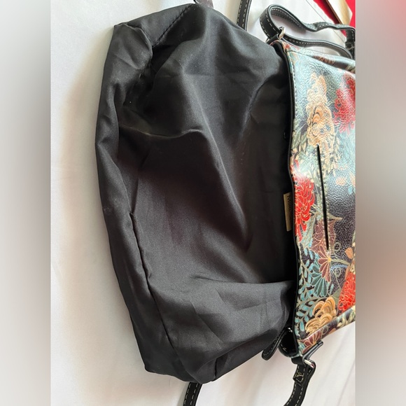 Multisac Black with Multicolor Flowers Crossbody Purse - Picture 12 of 12